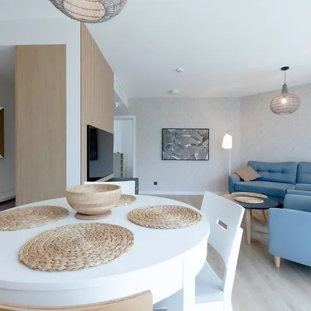 Apartment Pinea De Lux By Major Domus Pobierowo