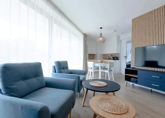 Pinea De Lux By Major Domus